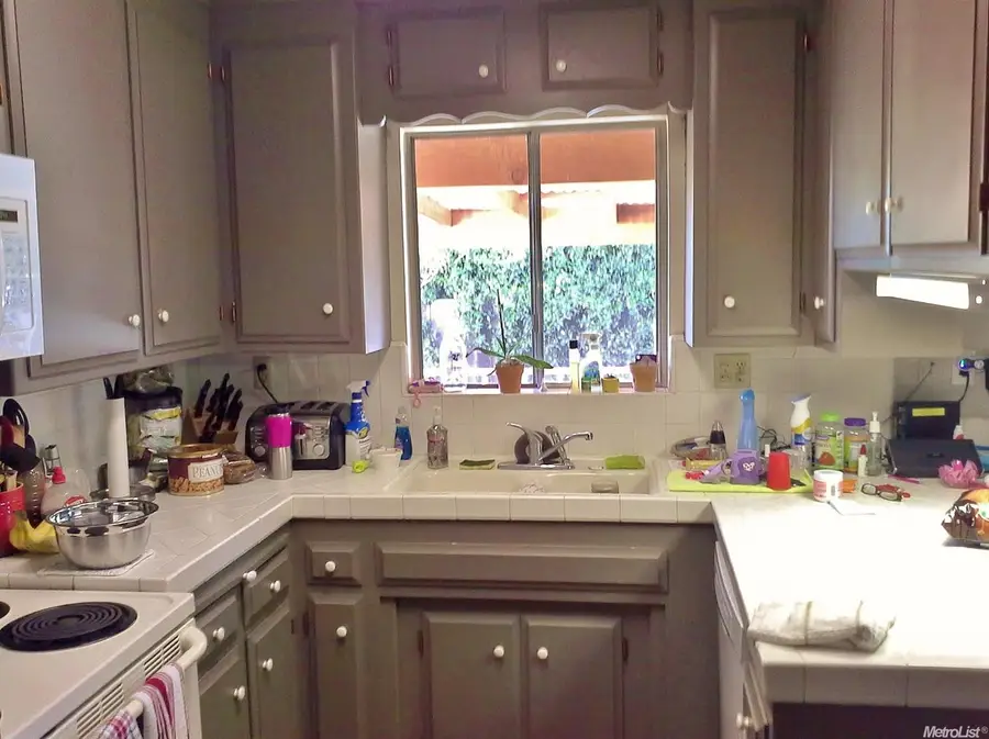 1880 Donnelly Park Drive, Turlock, CA 95382 - #2