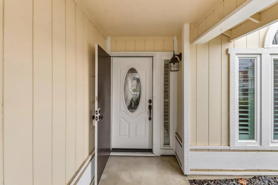 5900 Oxford Glen Place, Elk Grove, CA 95758 - #2