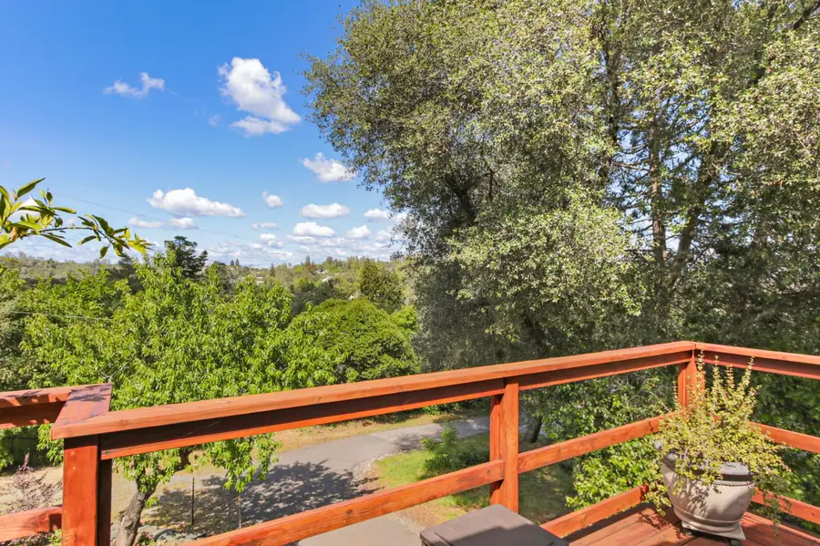 90 Lincoln Way, Auburn, CA 95603 - #2