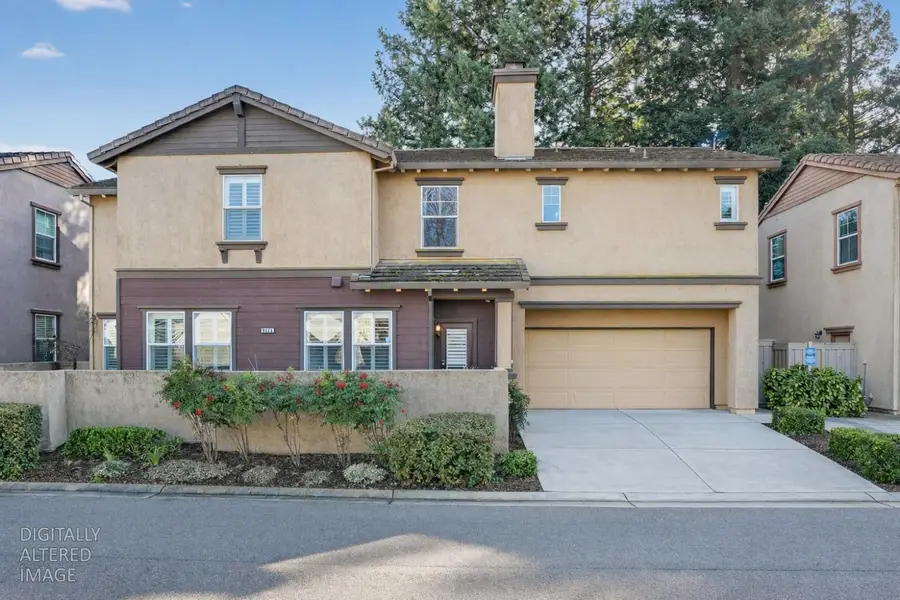 8006 Linda Isle Lane, Sacramento, CA 95831 - #2