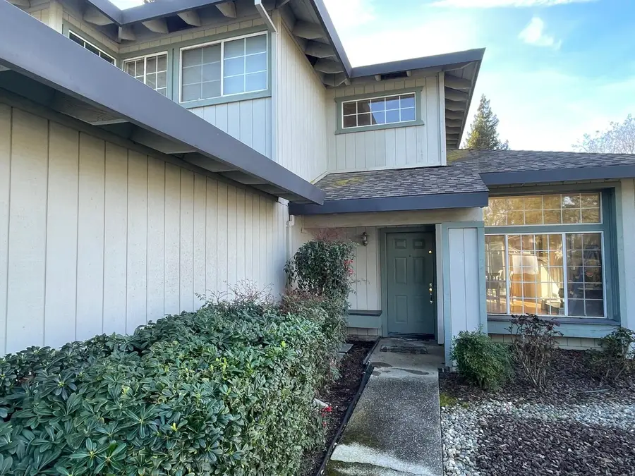 722 Ashley Ave, Woodland, CA 95695 - #2