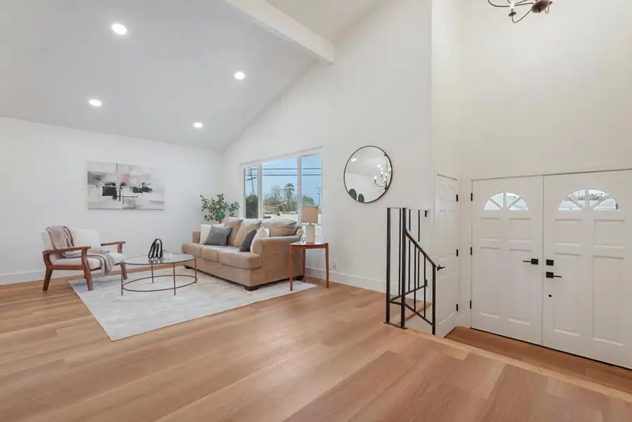 207 Redwood Avenue, Milpitas, CA 95035 - #2