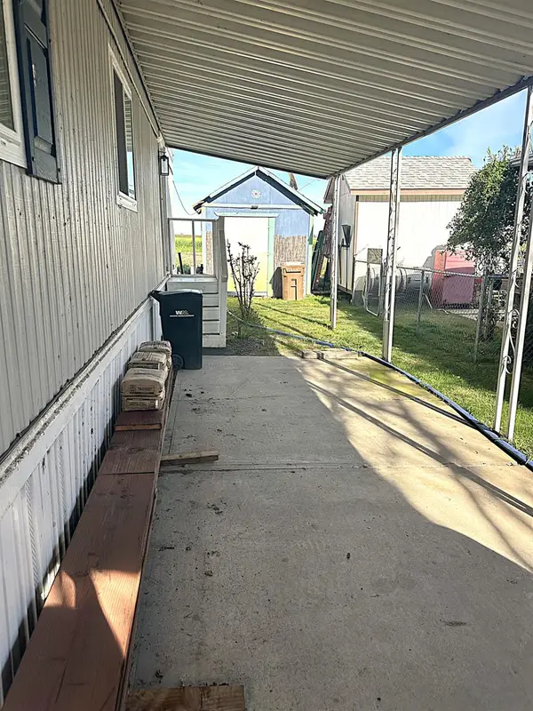 13955 W Walnut Grove Road #16, Walnut Grove, CA 95690