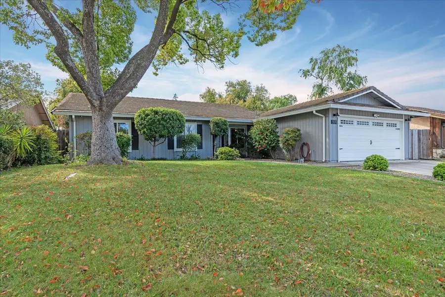 970 Goldenoak Way, Stockton, CA 95209 - #2