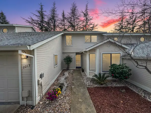 2213 Country Villa Court #22, Auburn, CA 95603