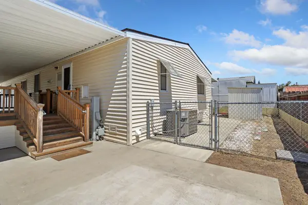 2124 Key West Lane, Modesto, CA 95350