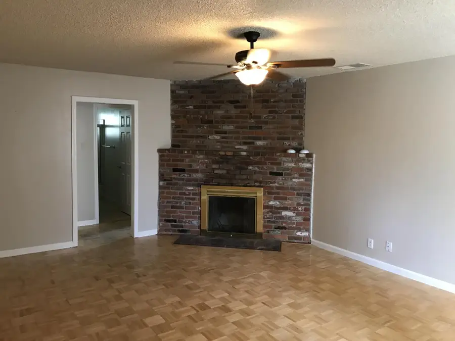 7249 Madison Avenue, Citrus Heights, CA 95621 - #3