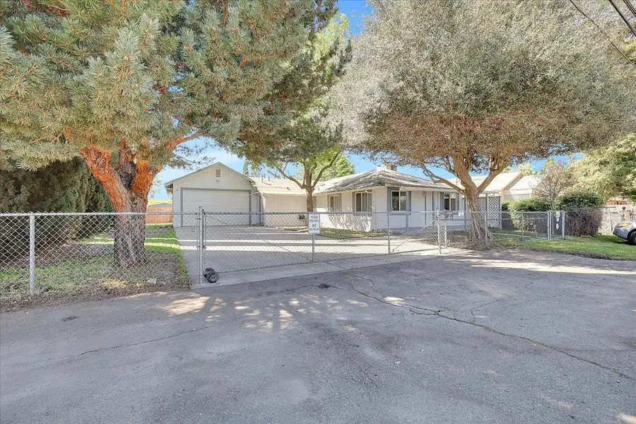 5664 Riverside Drive, Olivehurst, CA 95961 - #3