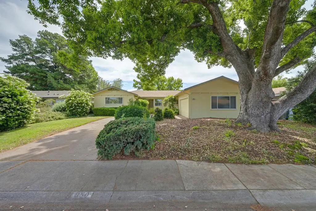 950 Trestle Glen Way, Sacramento, CA 95831 - #1