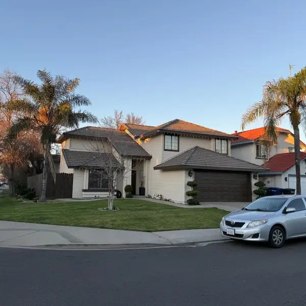 3009 Glen Grove Court, Ceres, CA 95307