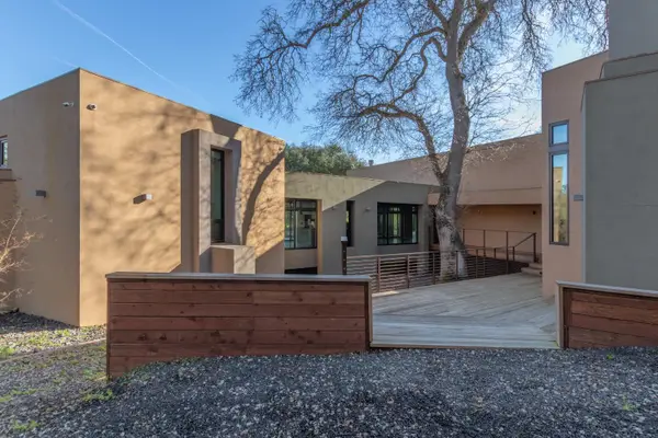 12100 Horseshoe Road, Oakdale, CA 95361