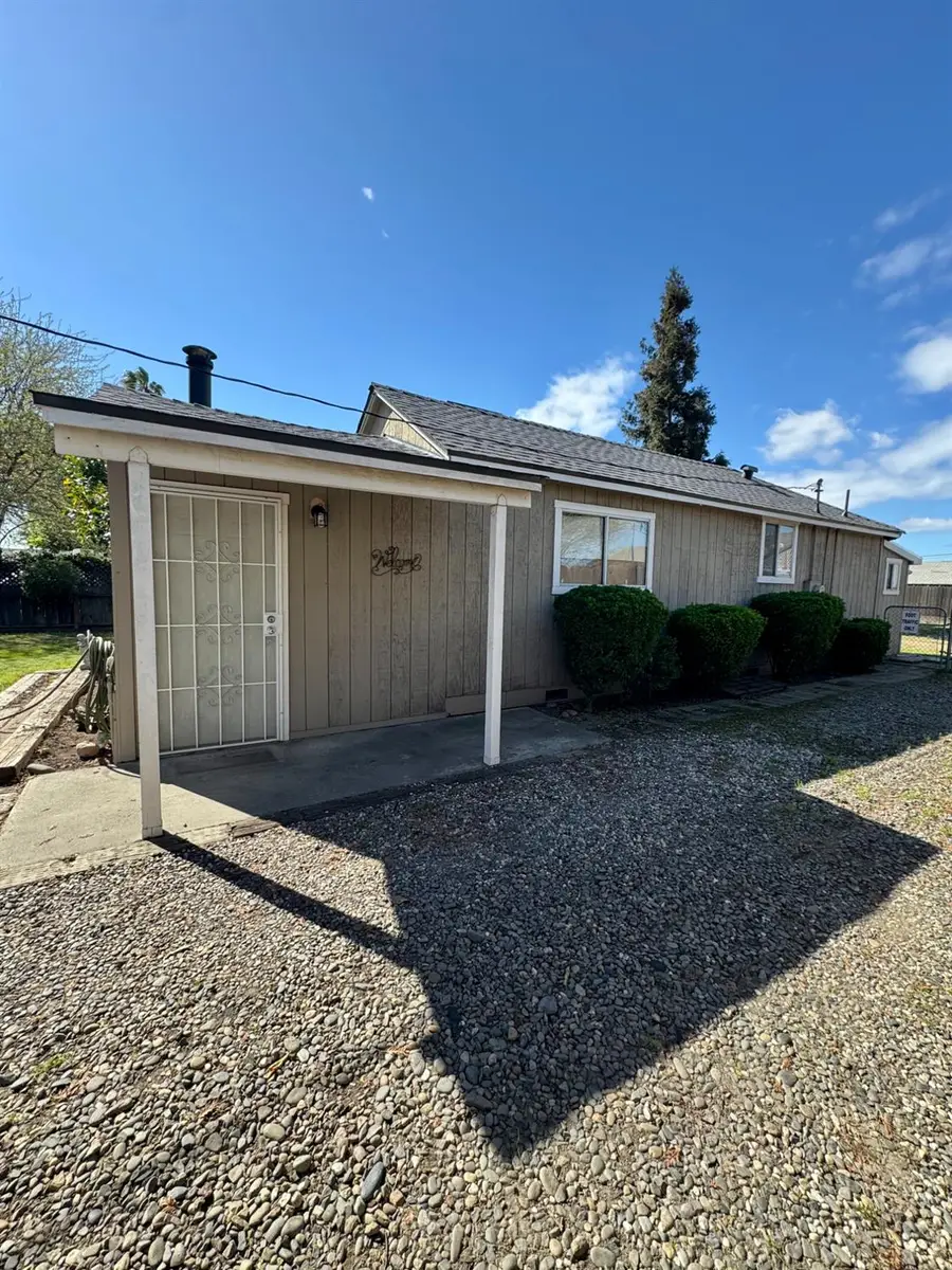 205 Orchard Avenue, Modesto, CA 95354 - #2