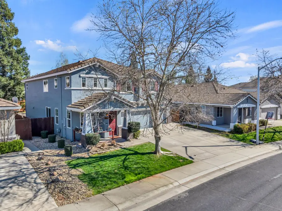 1821 Hiawatha Drive, Roseville, CA 95747 - #2