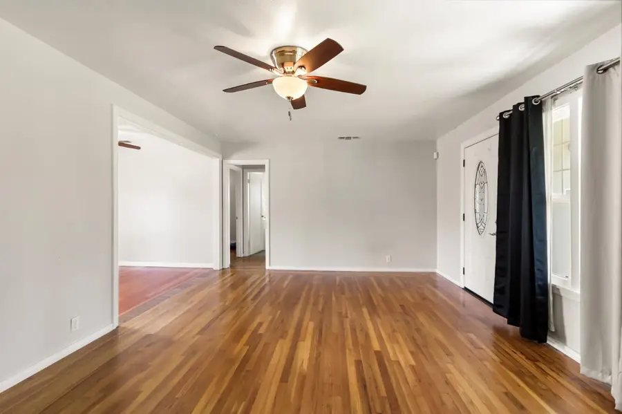 8325 Holly Drive, Citrus Heights, CA 95610 - #2