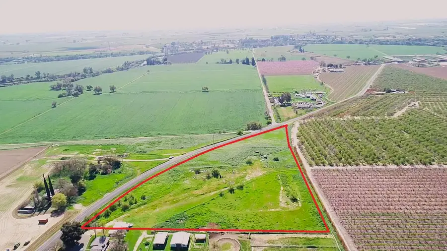 10515 Alves Rd., Ballico, CA 95303 - #3