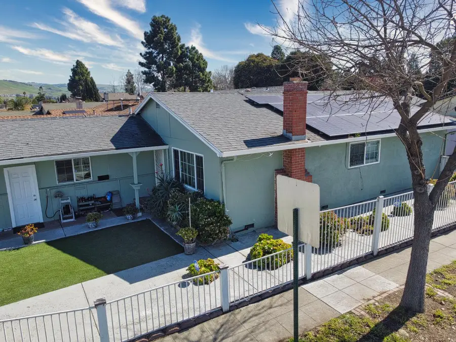 994 Westwood Street, Hayward, CA 94544 - #2