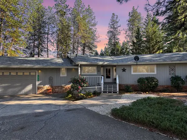 15967 Fairway Glen Place, Grass Valley, CA 95949