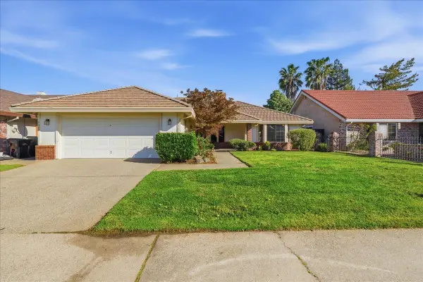 5307 Nyoda Way, Carmichael, CA 95608