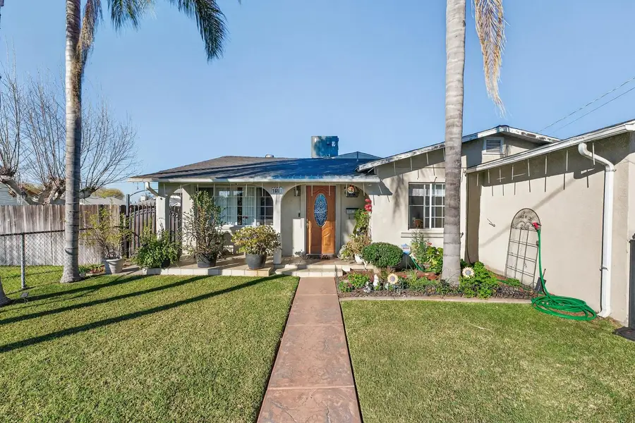 1661 Fir Avenue, Atwater, CA 95301 - #3