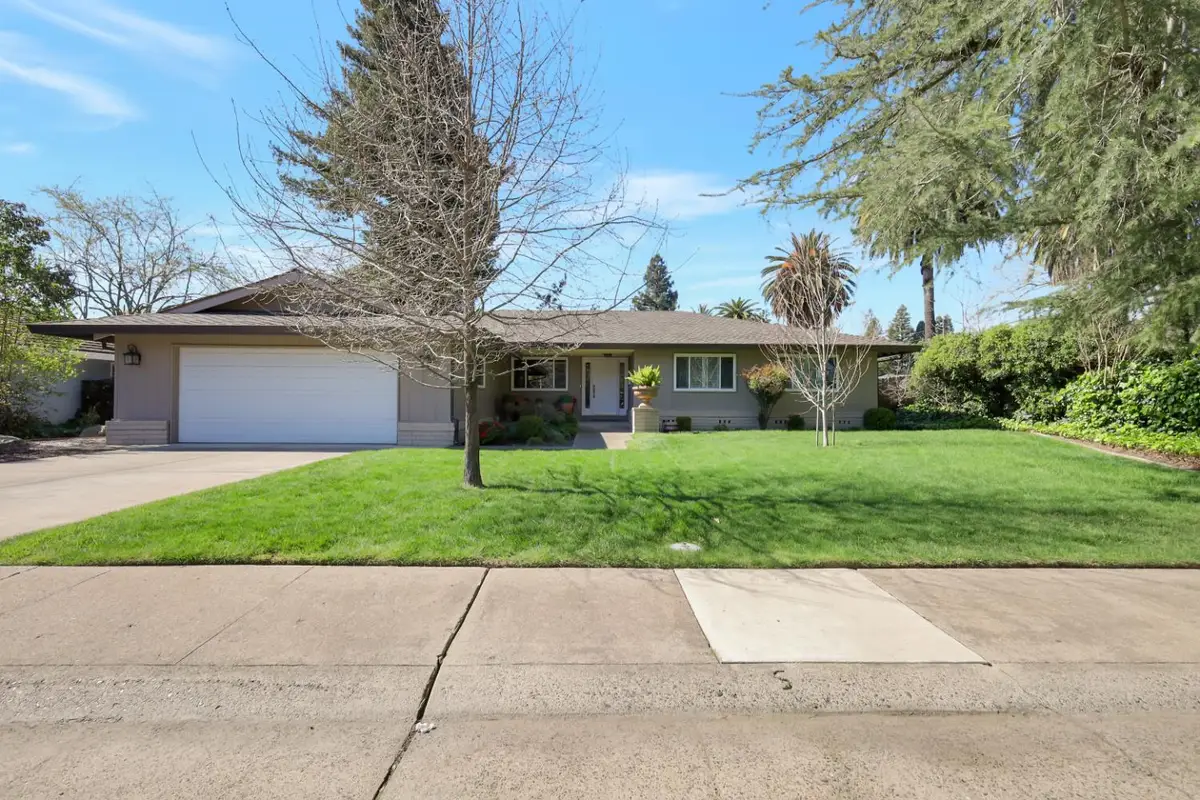 2851 Royal Palm Way, Carmichael, CA 95608 - #1