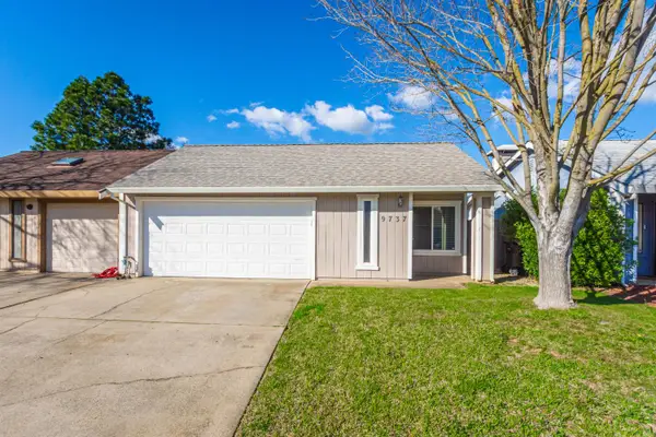 9737 Woodhollow Way, Sacramento, CA 95827