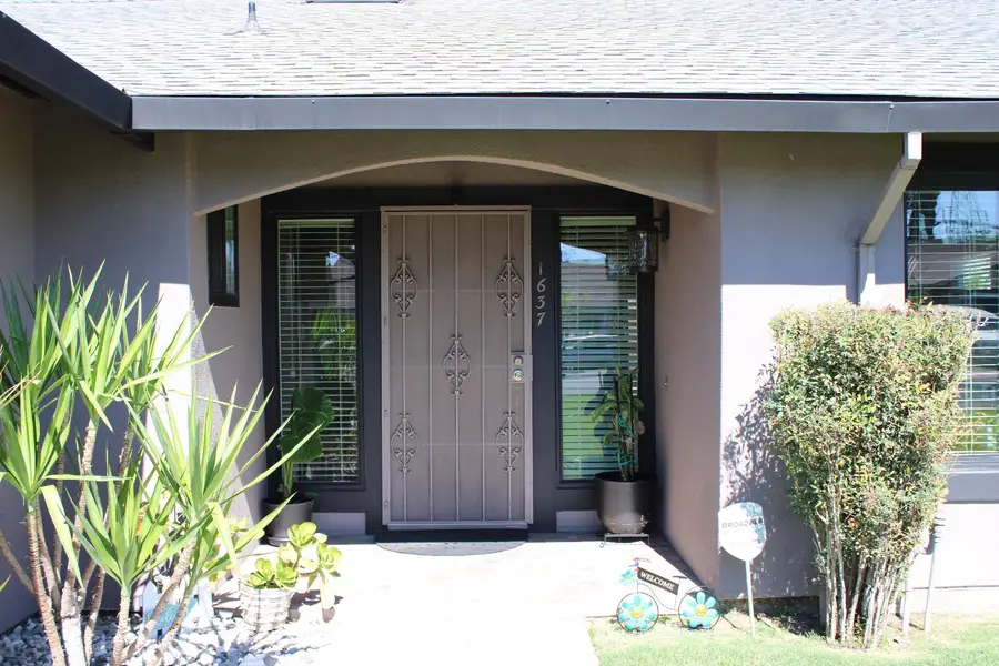 1637 Carlisle Avenue, Modesto, CA 95356 - #2