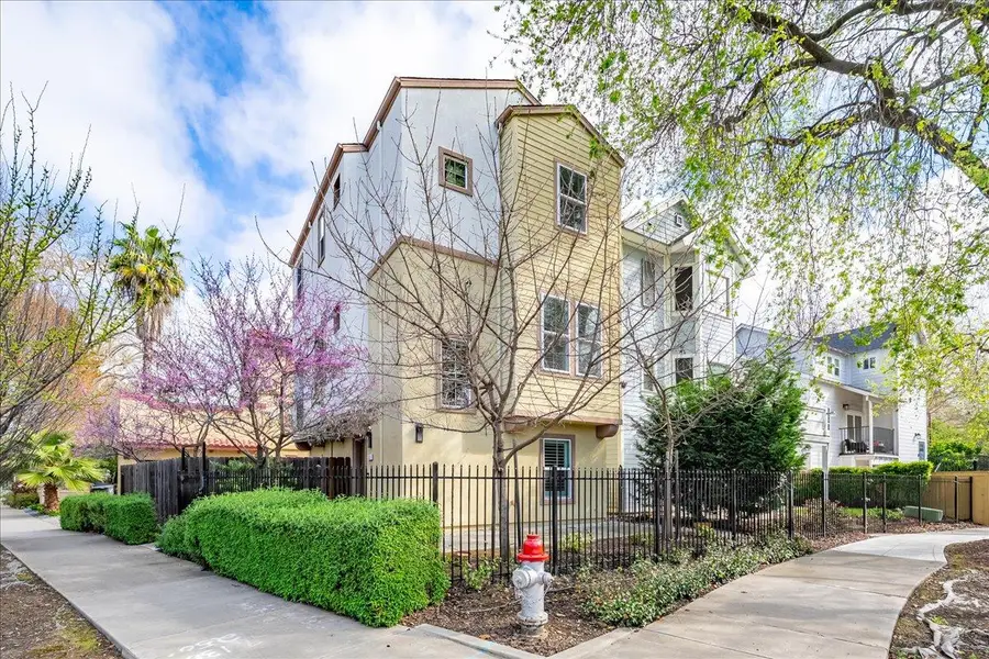 2211 3rd Street, Sacramento, CA 95818 - #3