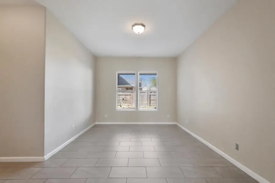 975 Briarwood Drive, Livingston, CA 95334 - #3