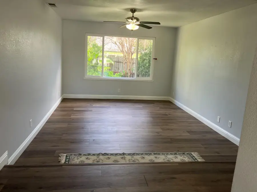 6913 Greenhaven Drive, Sacramento, CA 95831 - #2