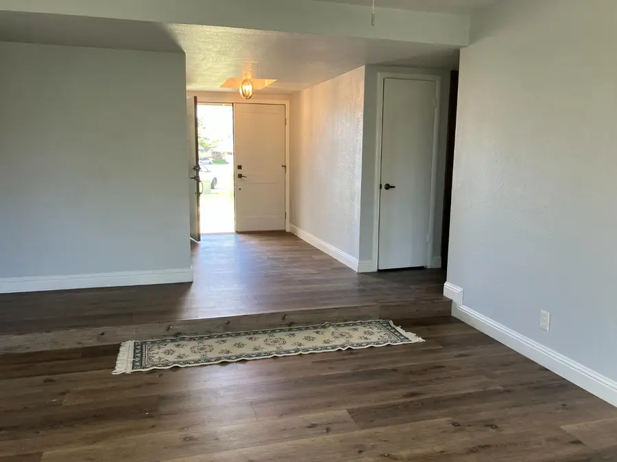 6913 Greenhaven Drive, Sacramento, CA 95831 - #3