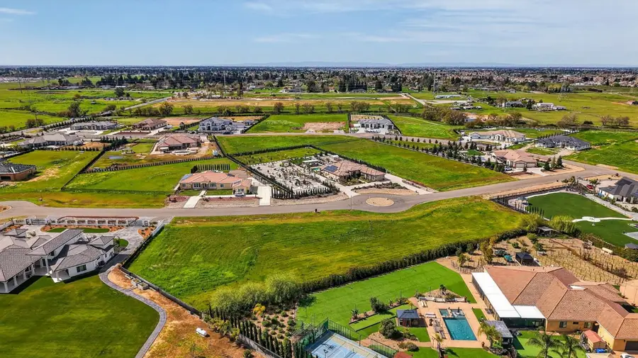 8721 Penta Way, Elk Grove, CA 95624 - #2