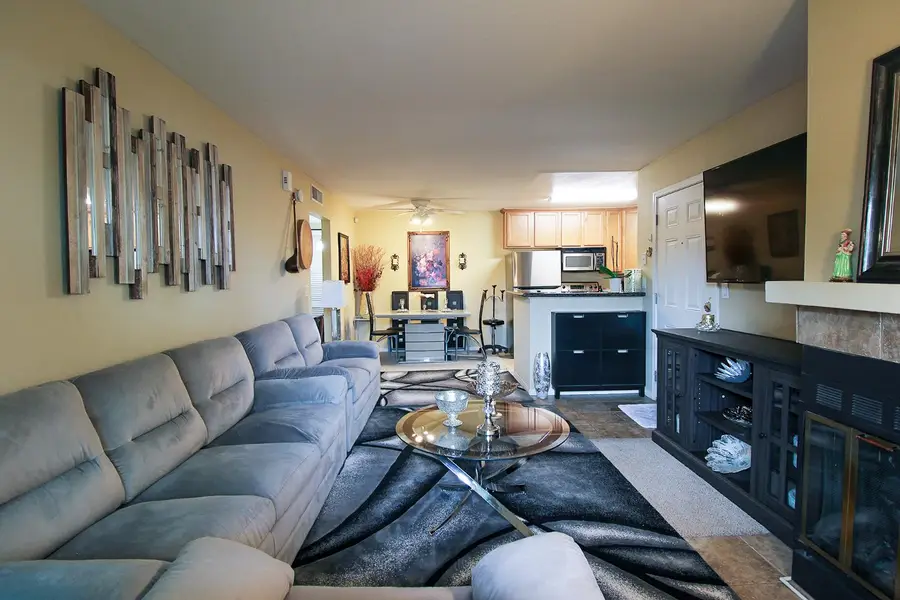 3715 Tallyho Drive #117, Sacramento, CA 95826 - #3