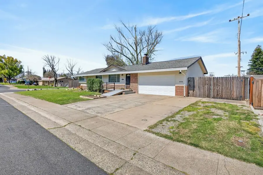 8805 Jonnie Way, Fair Oaks, CA 95628 - #2