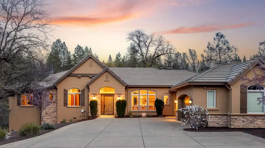 15255 Woodmont Lane, Meadow Vista, CA 95722 - #2