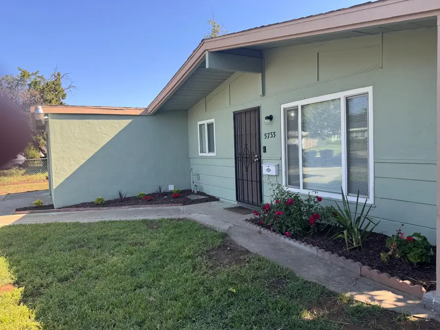 5733 39th Street, Sacramento, CA 95824 - #2