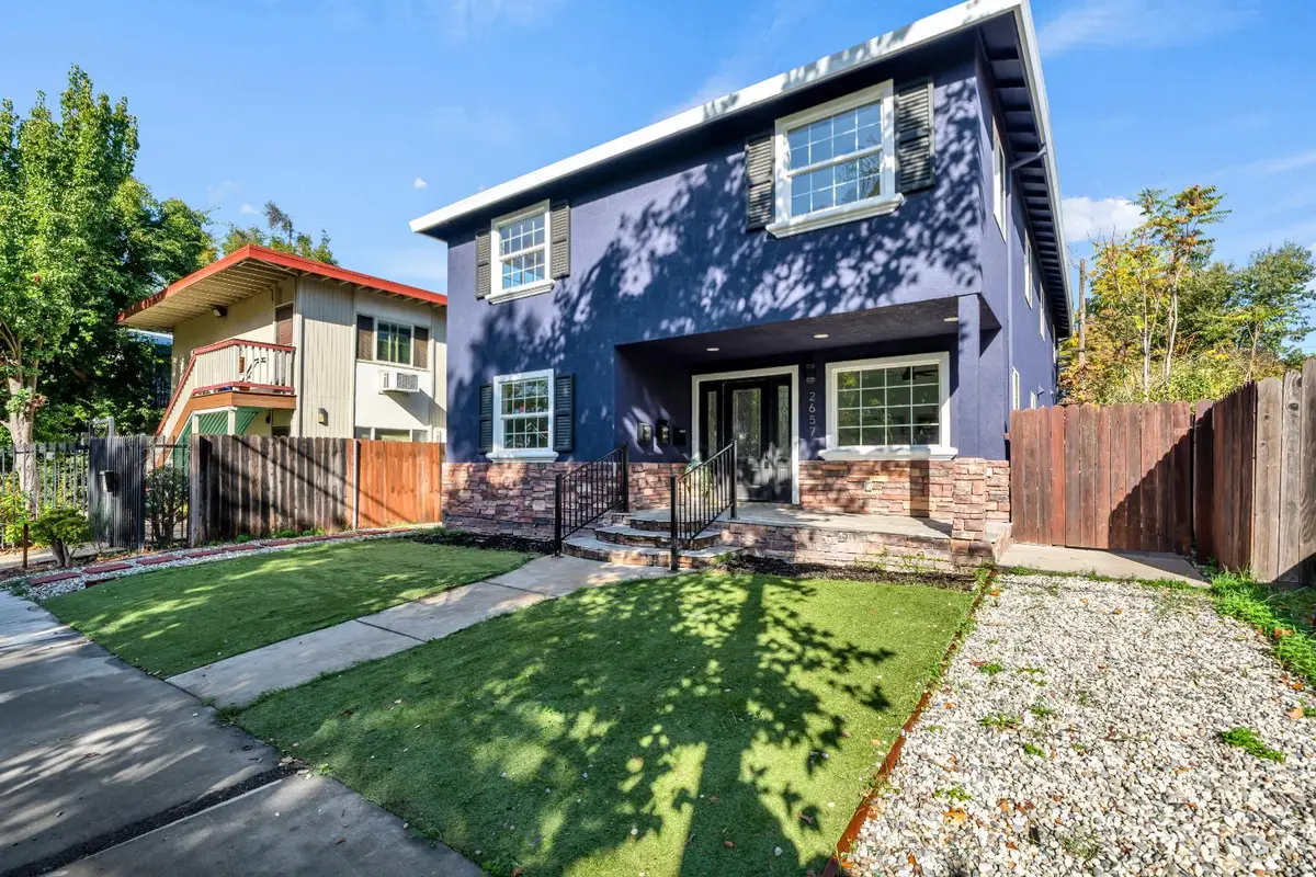 2657 2nd Avenue, Sacramento, CA 95818 - #1