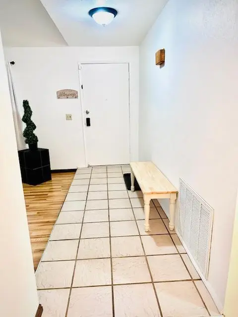 6107 Hillsdale, Sacramento, CA 95842 - #3