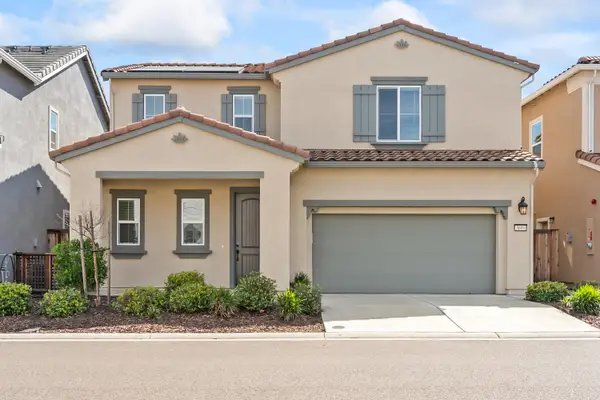 3609 Silver Pine Lane, Rocklin, CA 95677