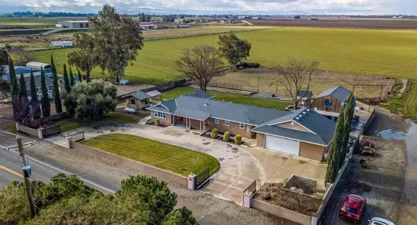 18393 Paradise Road, Tracy, CA 95304