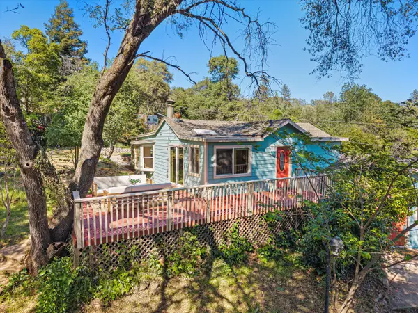 1335 Merry Knoll Road, Auburn, CA 95603