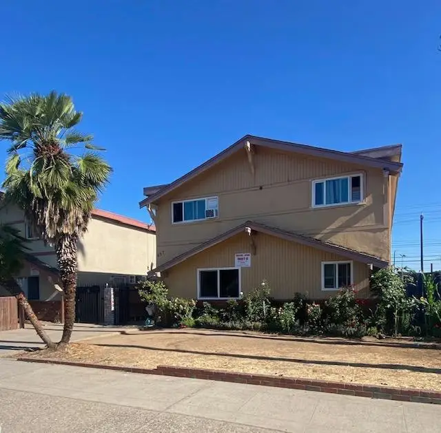 427 E Locust, Lodi, CA 95240 - #2