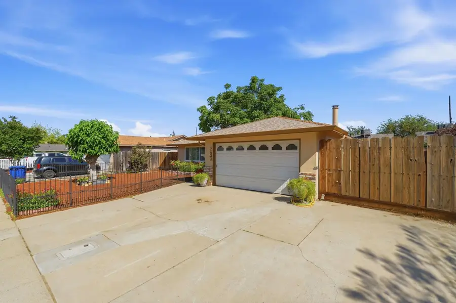 2433 Kildare Lane, Modesto, CA 95354 - #2