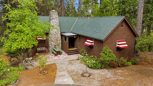 10085 Banner Lava Cap Road, Nevada City, CA 95959
