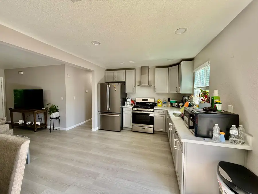 1840 W Hazelton Avenue, Stockton, CA 95203 - #3