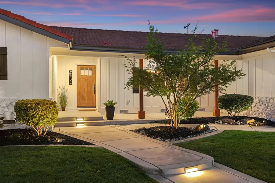 1132 Green Oaks Way, Lodi, CA 95240 - #3