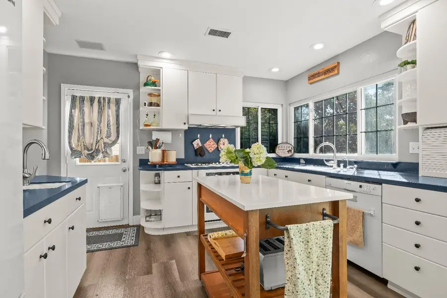 1150 Arcade Boulevard, Sacramento, CA 95815 - #3