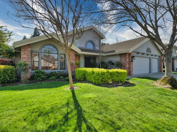 11864 S Carson Way, Gold River, CA 95670