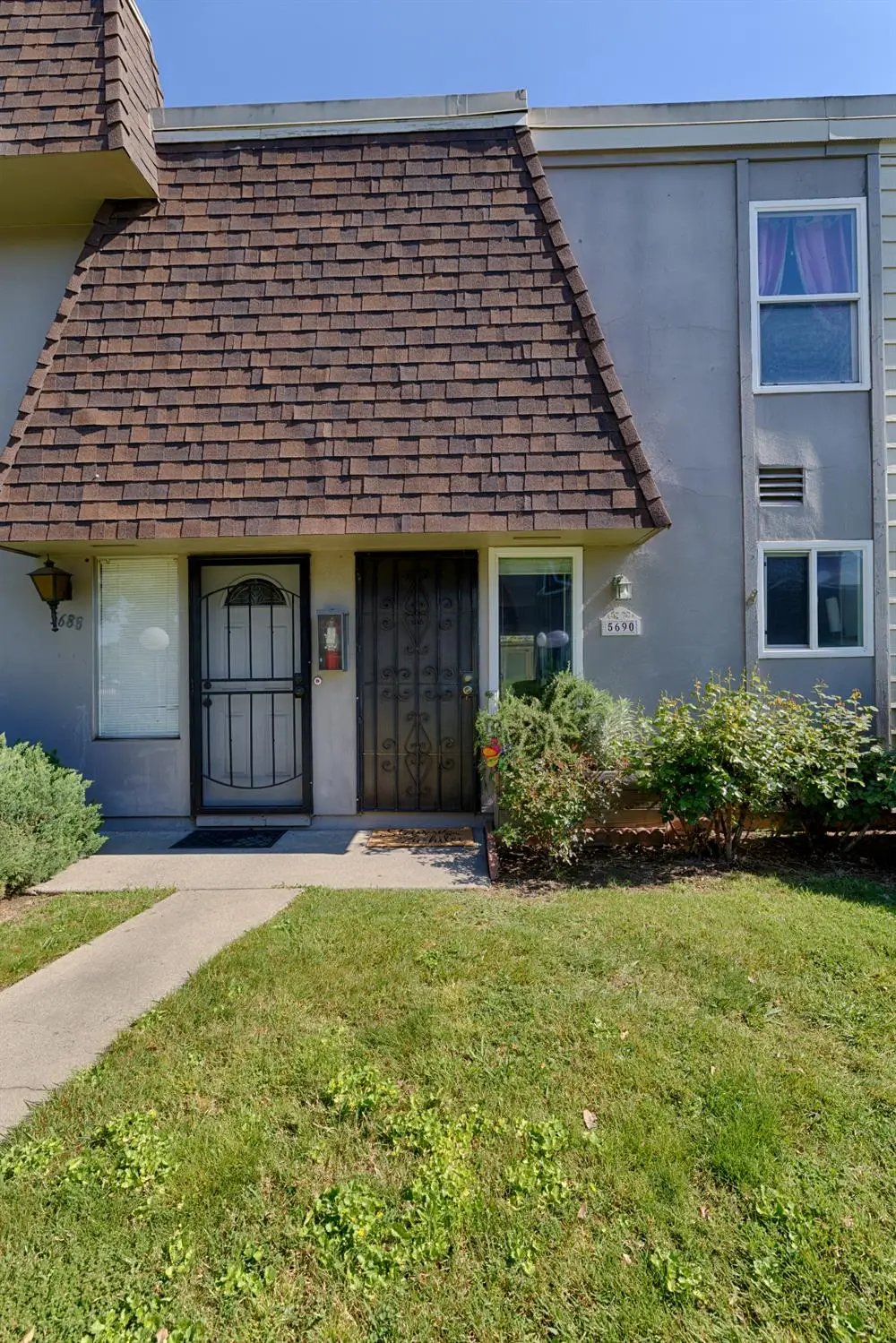 5690 Hillsdale Boulevard, Sacramento, CA 95842 - #1