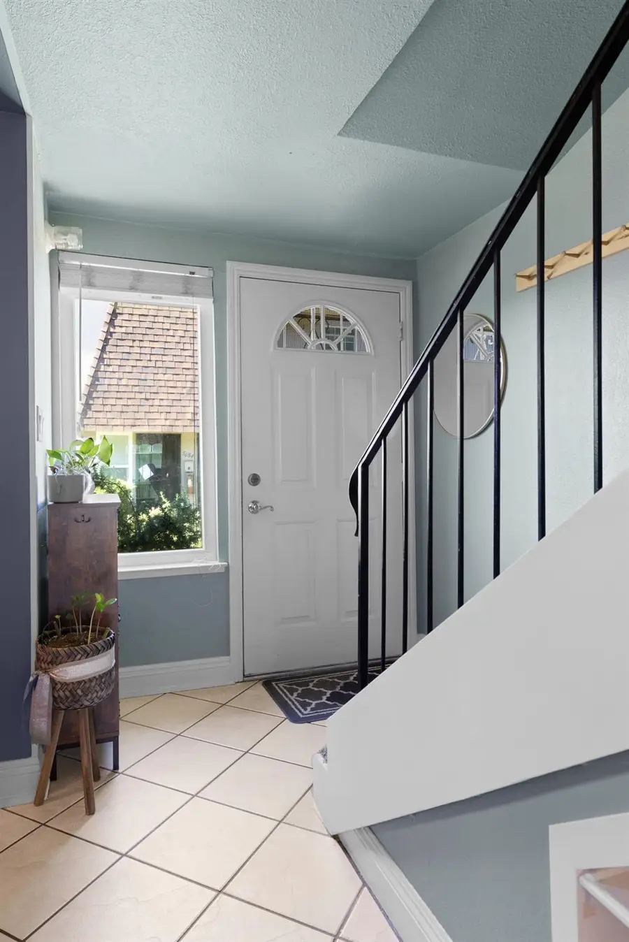 5690 Hillsdale Boulevard, Sacramento, CA 95842 - #2