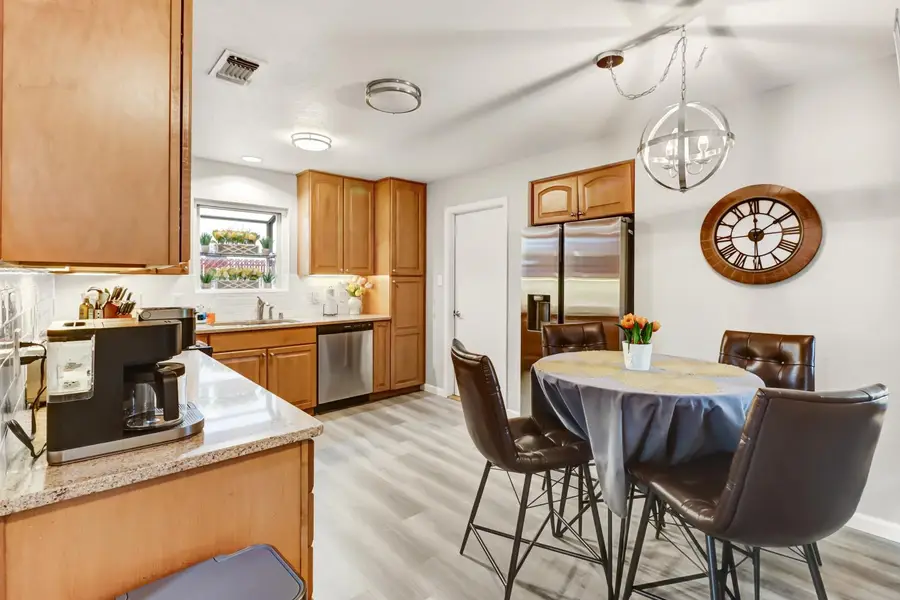 2040 Kellogg Way, Rancho Cordova, CA 95670 - #3